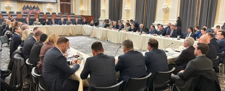 Članovi Kongresa i visoki američki zvaničnici