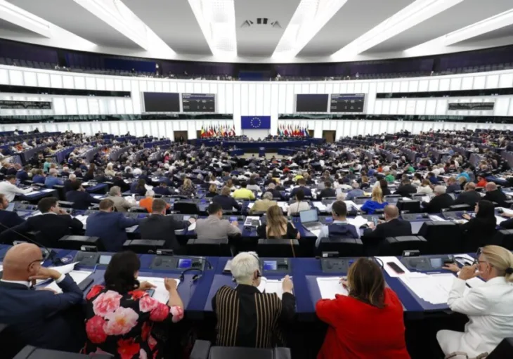 Evropski parlament 872x610 EPA