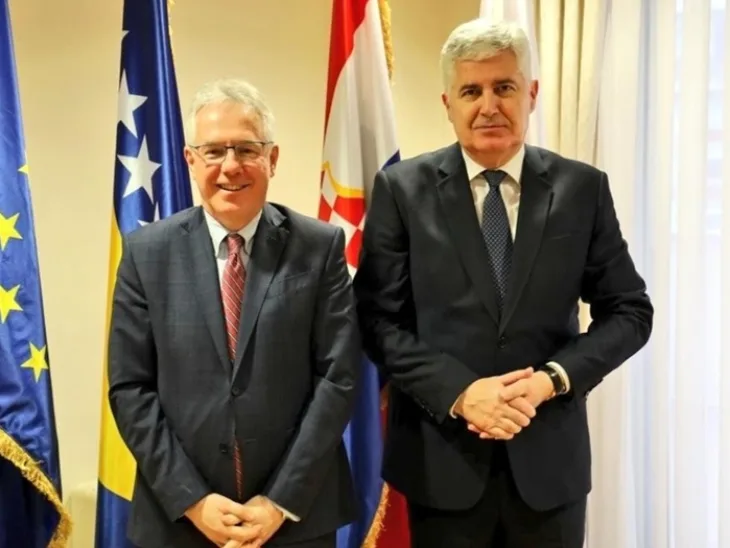 Dragan Covi C murphy Hayat