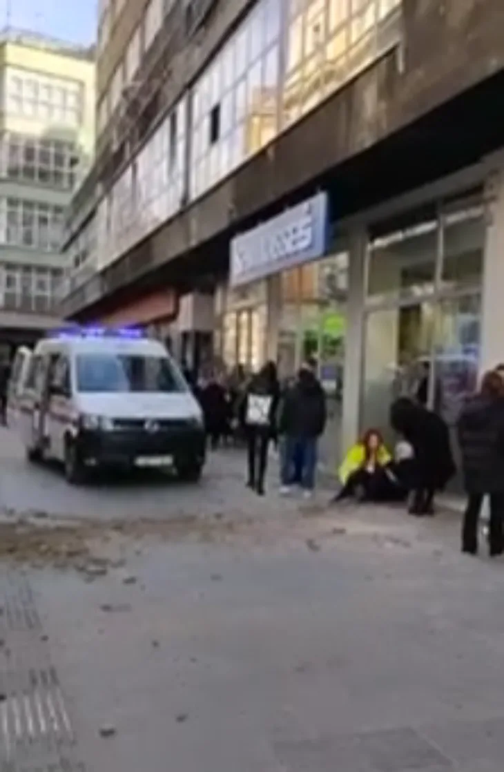 Ferhadija fasada pala na zenu