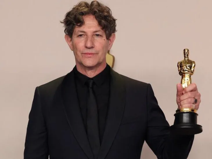 Jonathan Glazer  Reziser  na dodjeli oscara osudio izrael