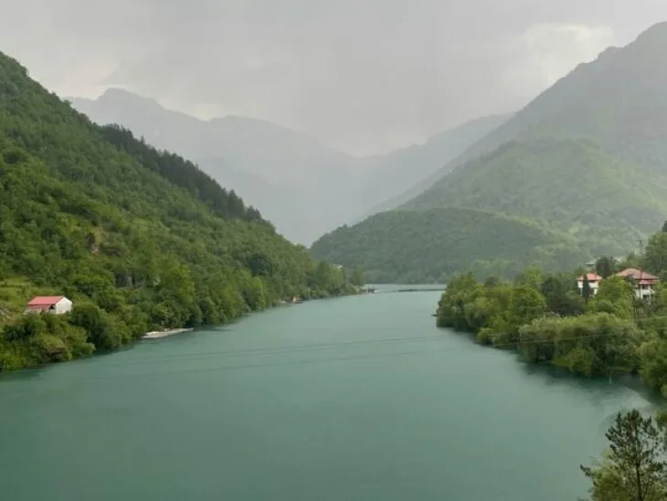 Jablaničko jezero