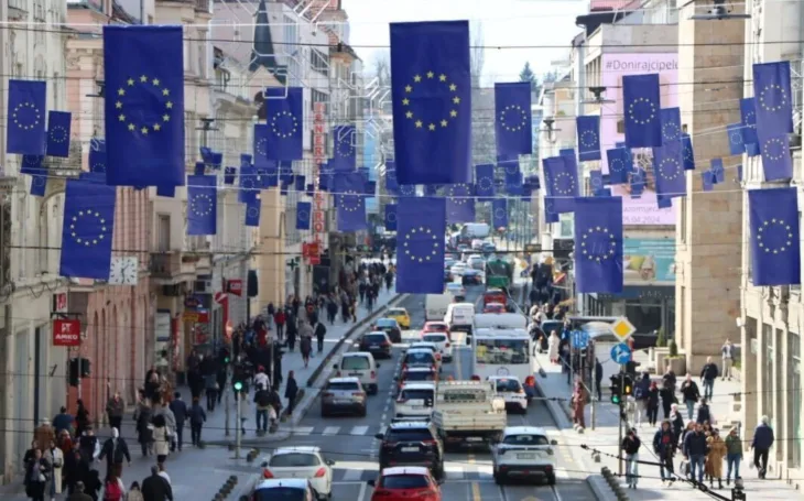 sarajevo okoceno zastave eu foto benjamina karic X