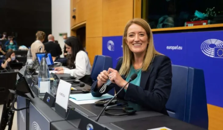 Roberta Metsola Fena