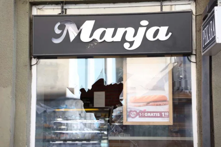 Manja pekare  Fena