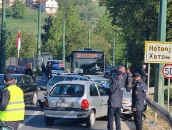 Saobraćajna nesreća Hotonj