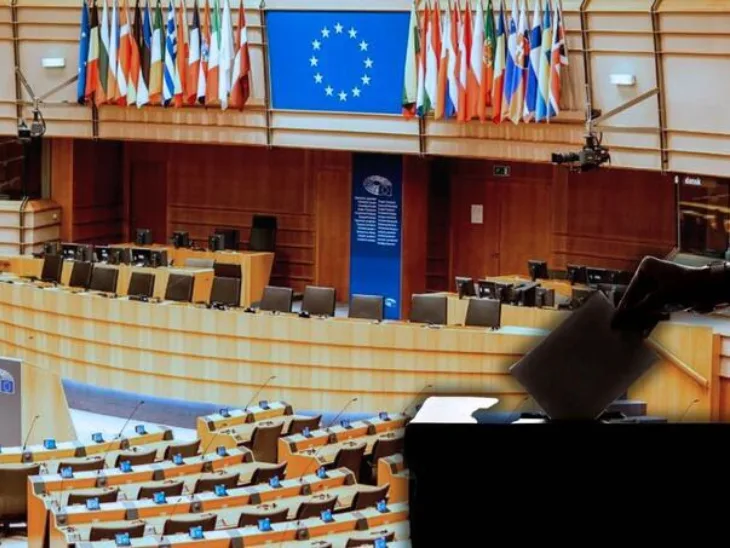 Evropski Parlament X