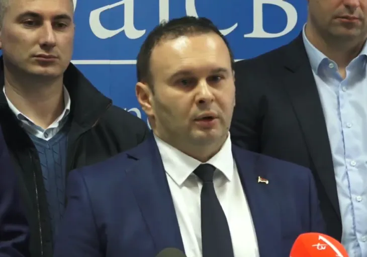 Ljubisa cosic 872x610 FB