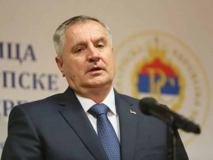 Radovan Višković fena