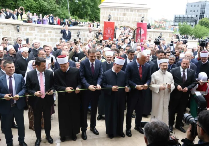 Arnaudija otvaranje 02 872x610  MIOMIR JAKOVLJEVIĆ/RINGIER