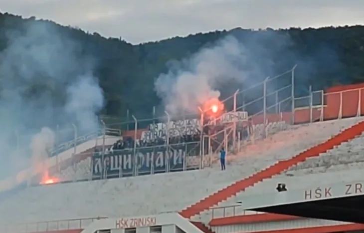Lesinari zapalili zastavu ultrasa 1