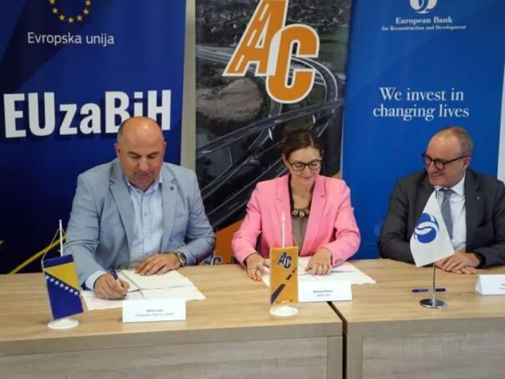 Denis Lasić  Manuela Naessl
