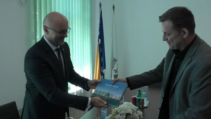 Faris Hasanbegović Roman Hloben  ambas slovacke