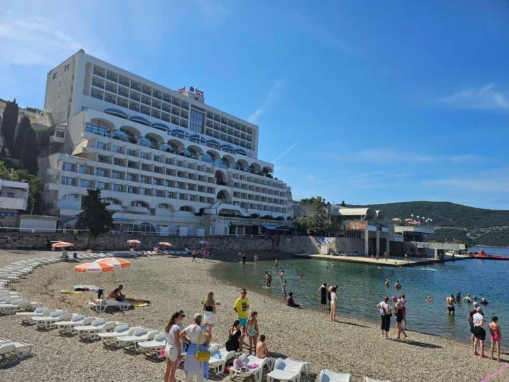 neum
