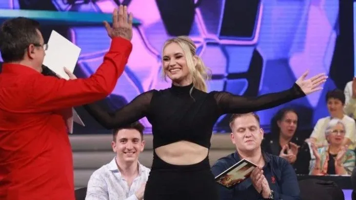 Šejla Zonić. Grand Online