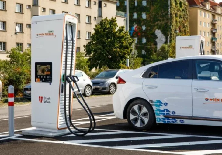 Elektricni automobil FOTO: WIEN ENERGIE/ MAX KROPITZ