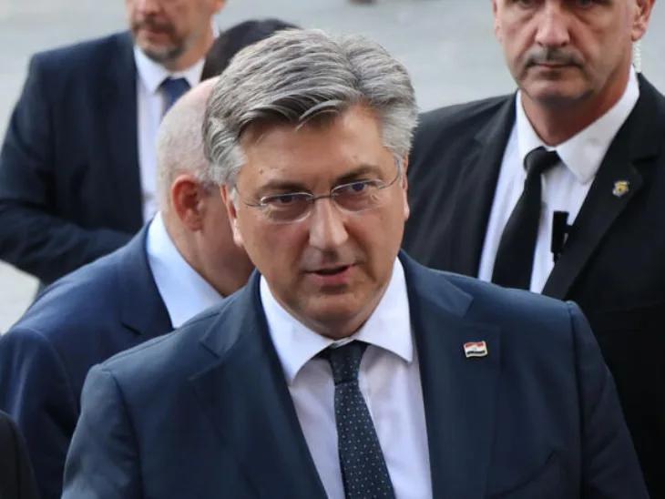 Andrej plenkovic Fena
