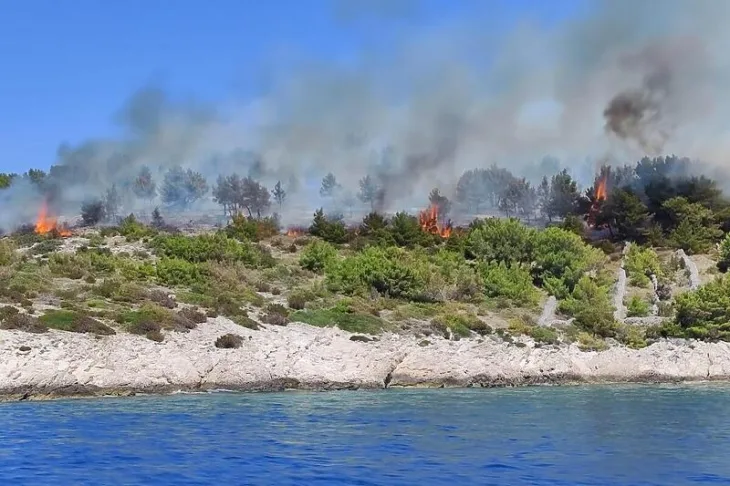 Brač požar