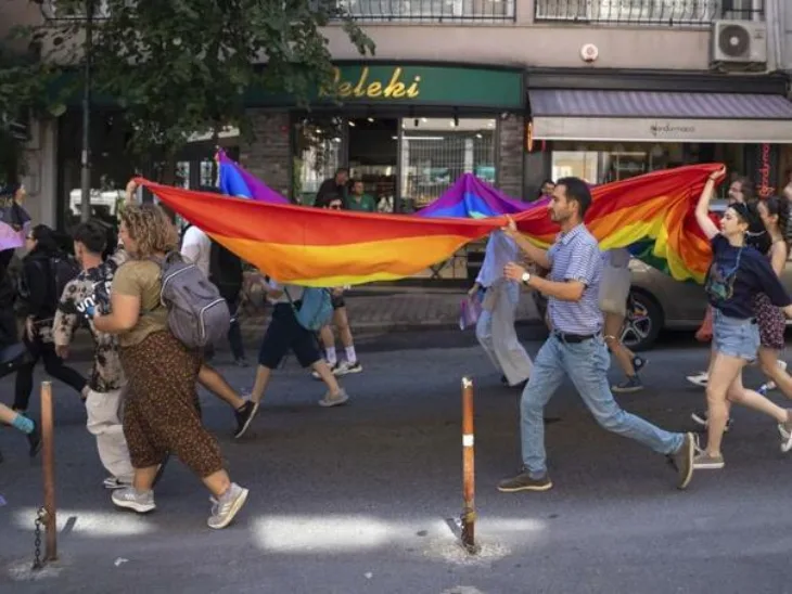Istanbul  parada ponosa  X