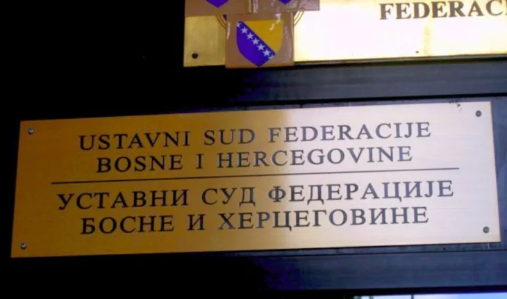 Ustavni sud F Bi H tabla