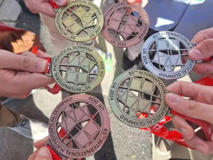bh. takmičara na Internacionalnoj matematičkoj olimpijadi fena
