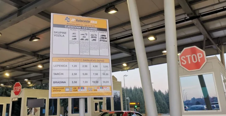 Tarčin naplatne kućice