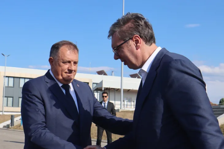 Dodik i Vucic