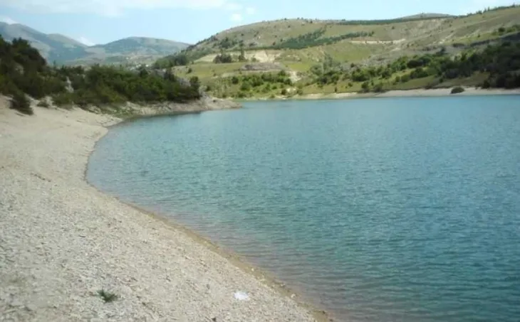 Jezero mandek jpg
