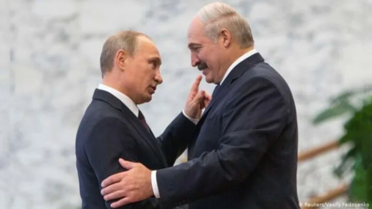 Aleksnadar Lukašenko i Vladimir Putin