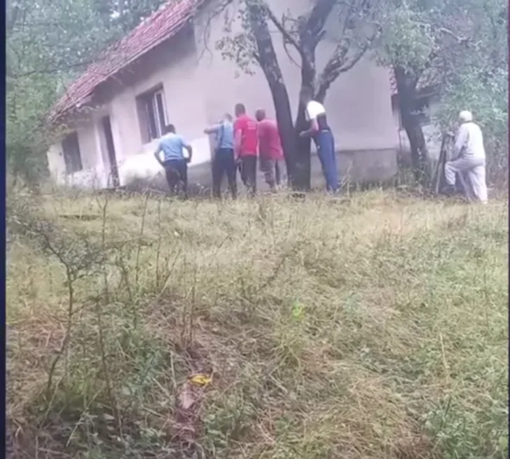 Pucnjava u Nevesinje