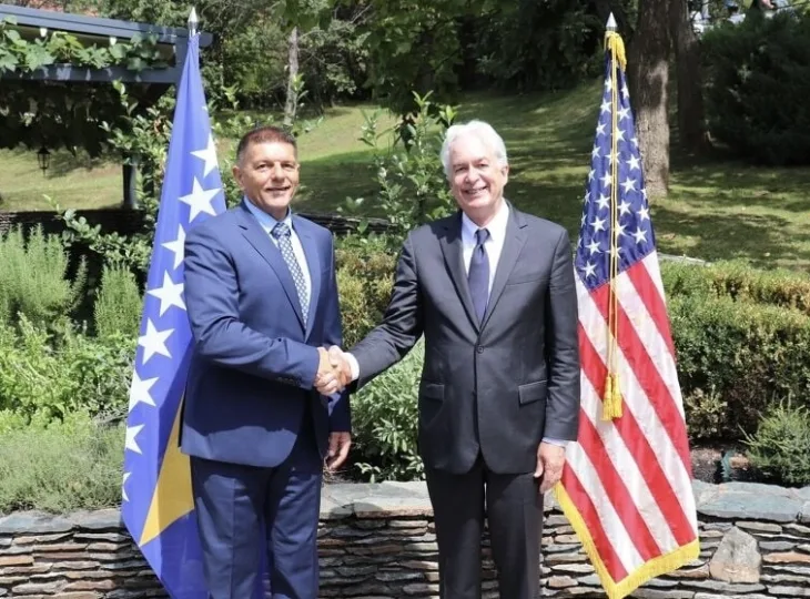 Almir Dzuvo i William Burns