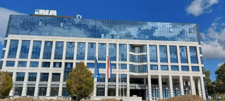 Ina hrvatska