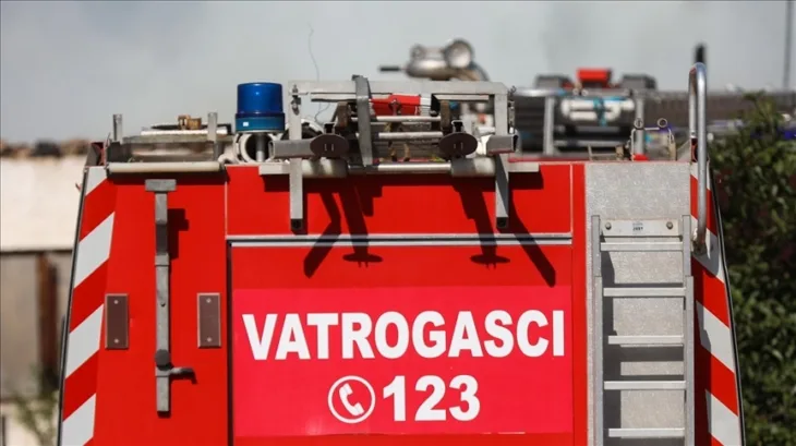 Vatrogasci/ AA