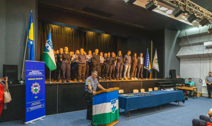 USK policajci zakletva
