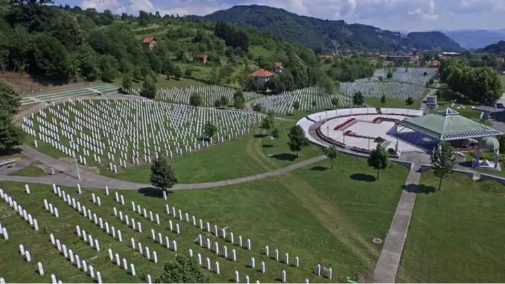 UO m C Srebrenica