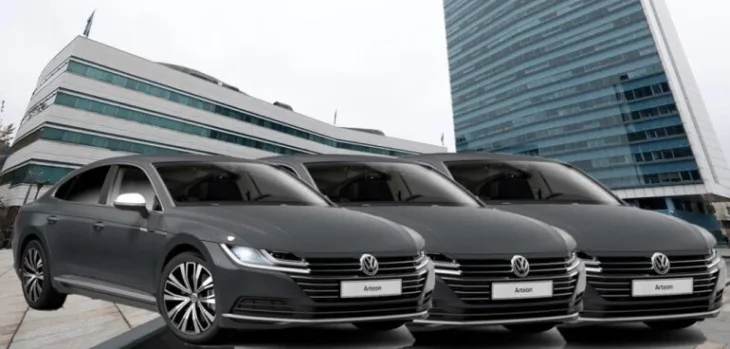 političari kupuju službene automobile