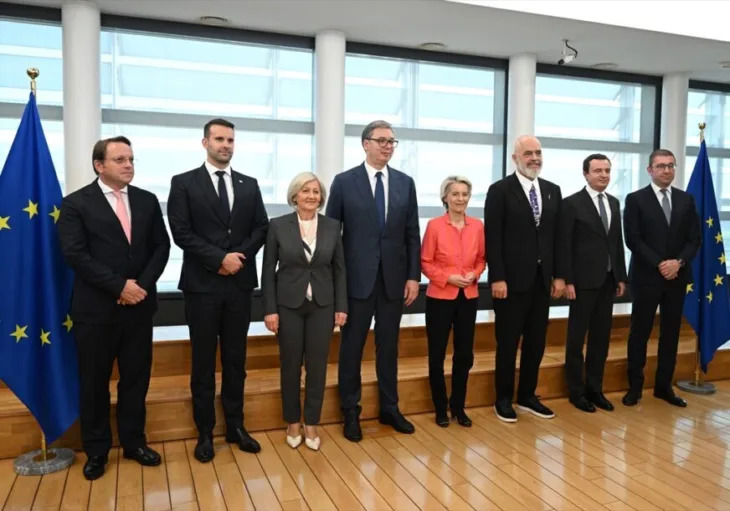 LIDERI ZEMALJA ZAPADNOG BALKANA NA SASTANKU S PREDSJEDNICOM EVROPSKE KOMISIJE 872x610