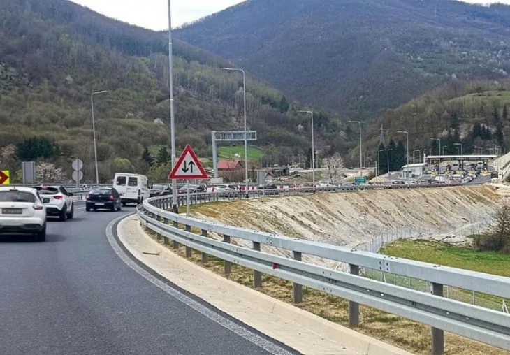 Guzva autocesta tarcin 872x607 1