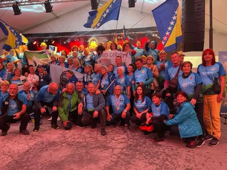 "Snaga domovime"-  za titulu propješačili 9000 km