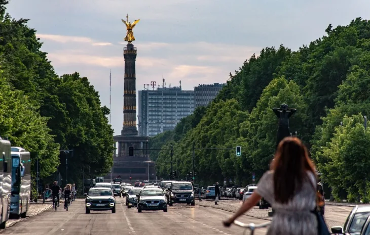 Berlin72188211280jpg