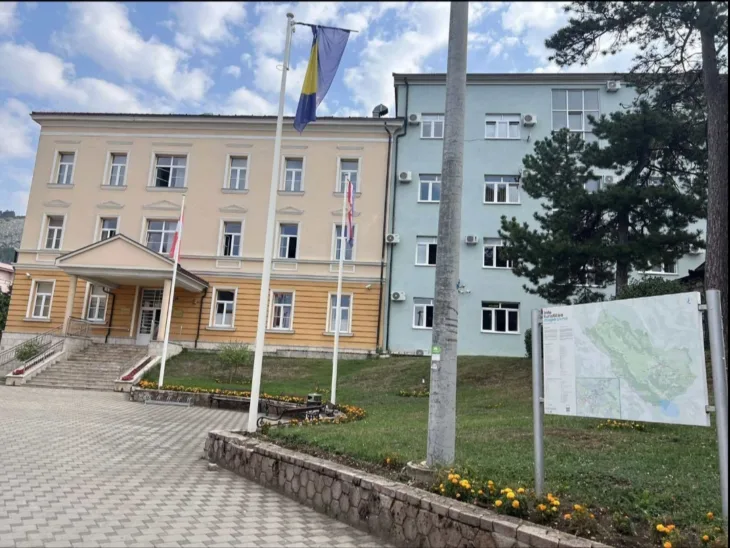 Općinski sud u Livnu:  Šta se dešava iza zatvorenih vrata sudnice