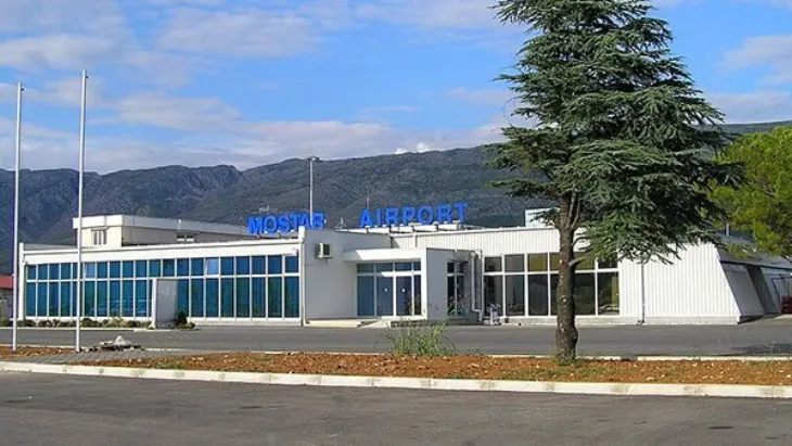 Zracna luka mostar