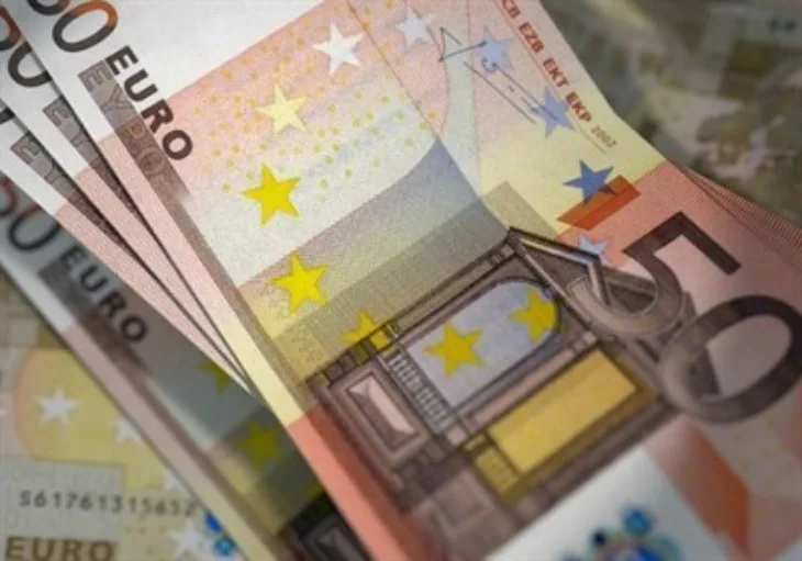 Euro novac pare