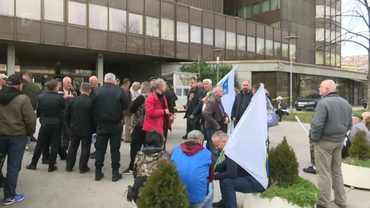 Demobilisani borci 44jpg