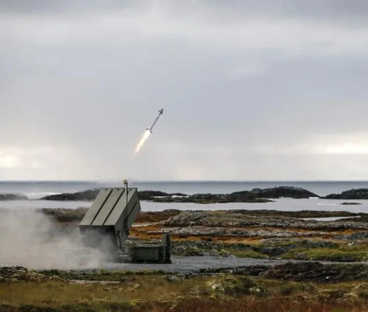 Rakete NASAMS i Patriot