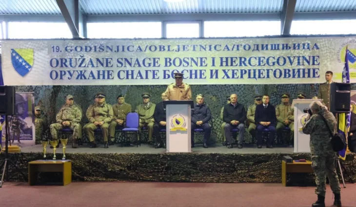 Dan Oruzanih snaga