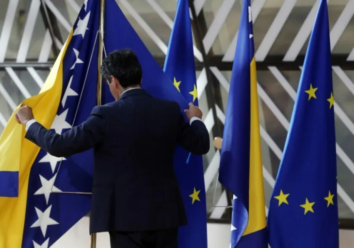 EU Bi H