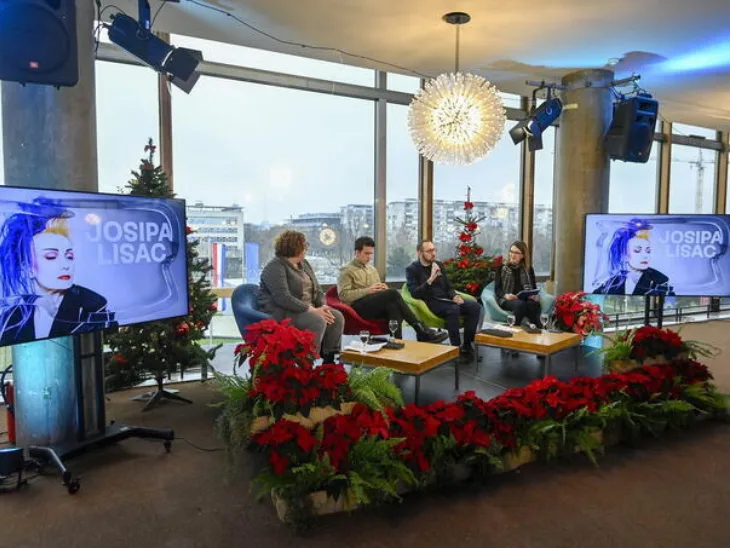 Baby Lasagna i Josipa Lisac na doceku Nove godine u Zagrebu