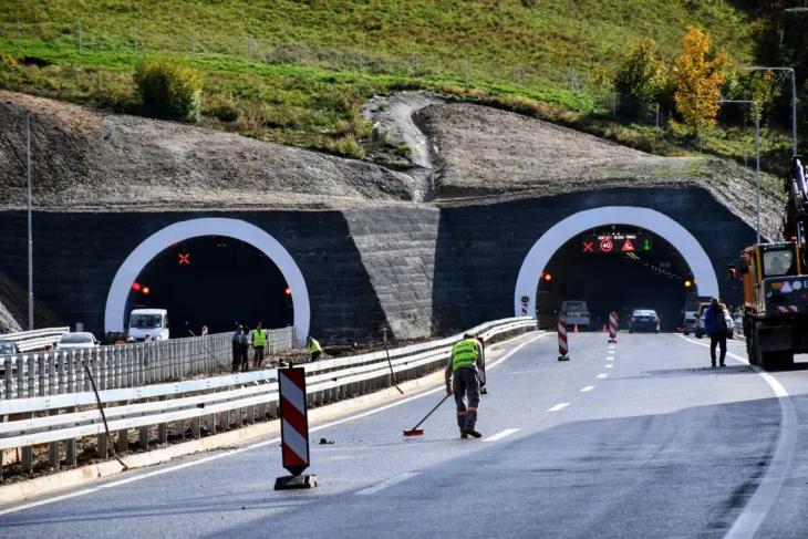 Tunel Ivan Sedlo bihamk