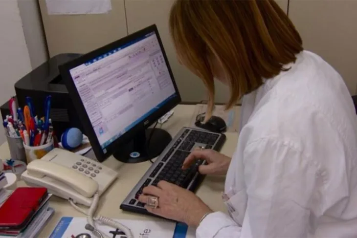 Doktor pregled bolovanje